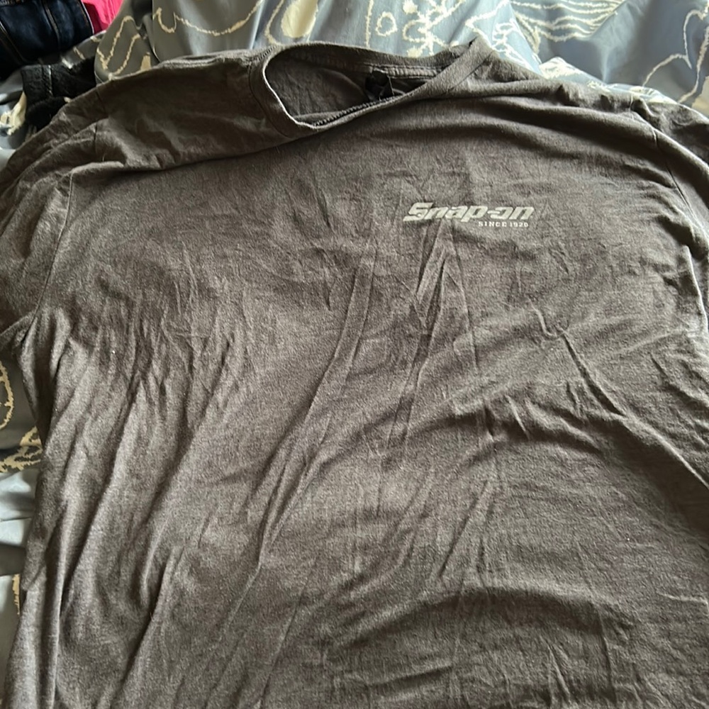 Grey, oversized Snap On t-shirt